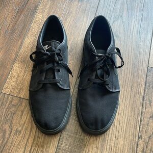 Nike Toki low txt men's black canvas skate shoe Size 13